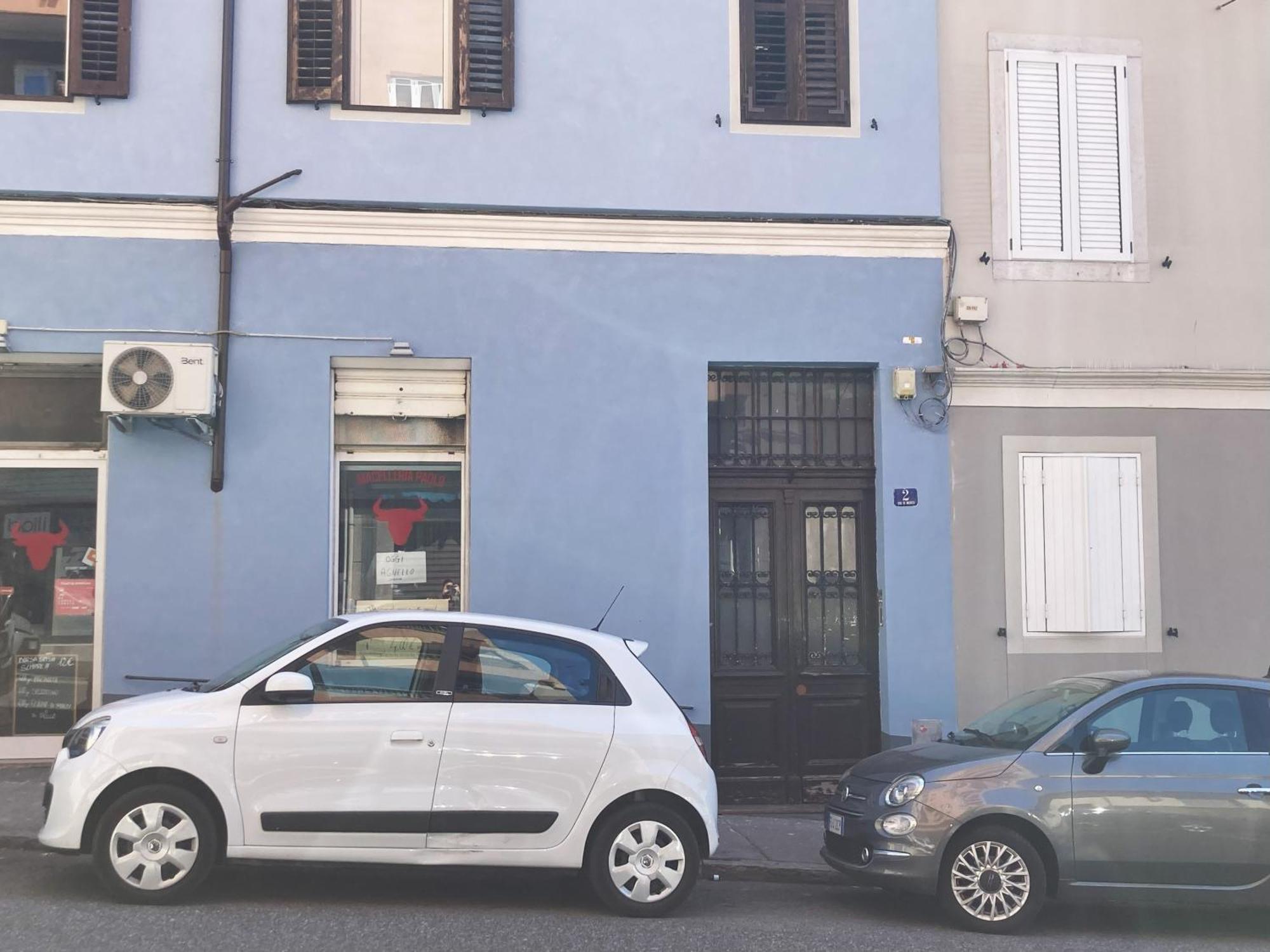 Mediterraneo Триест Екстериор снимка